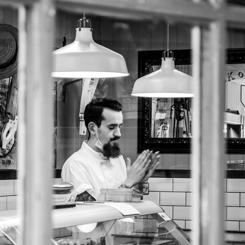 Radu ILIE - My Street [0032;0013]